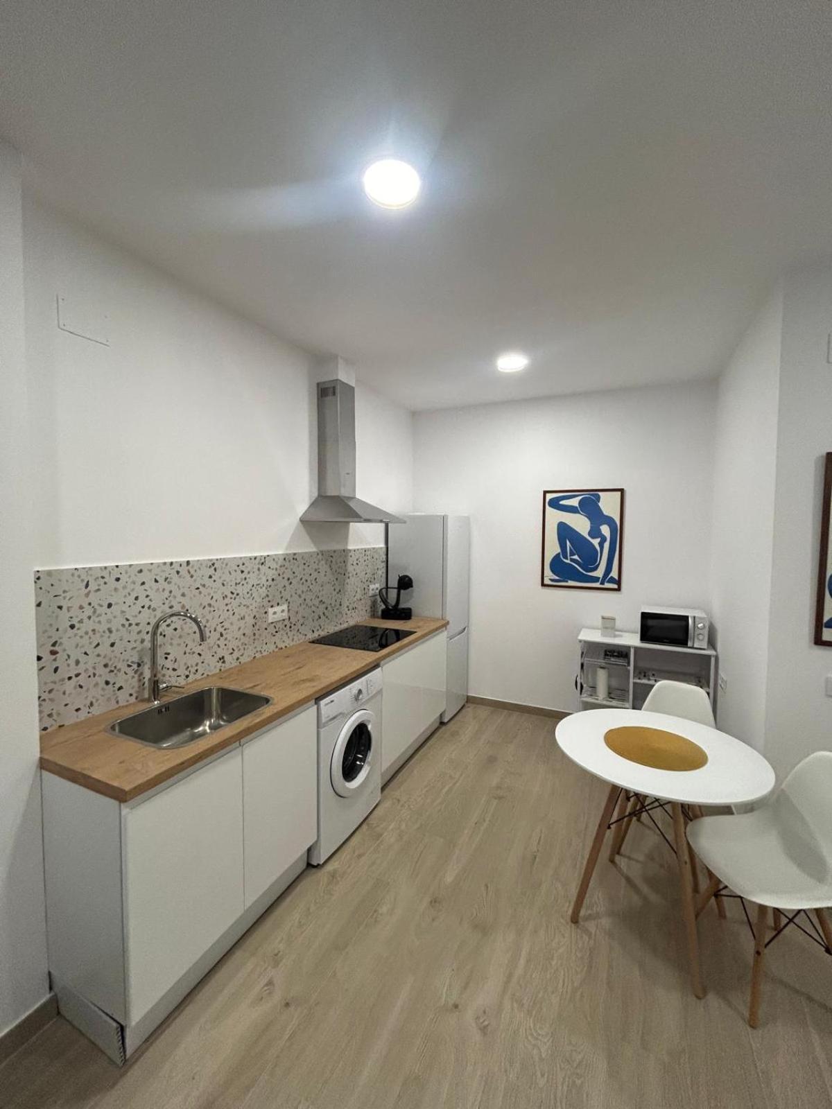 Estudio Playa De La Malvarrosa Valencia Apartment Exterior foto